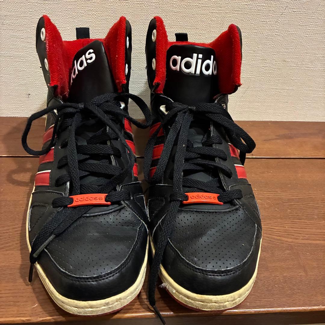 Adidas ハイカットスニーカー F98786 黒/赤 28.0cm 外箱無 - メルカリ