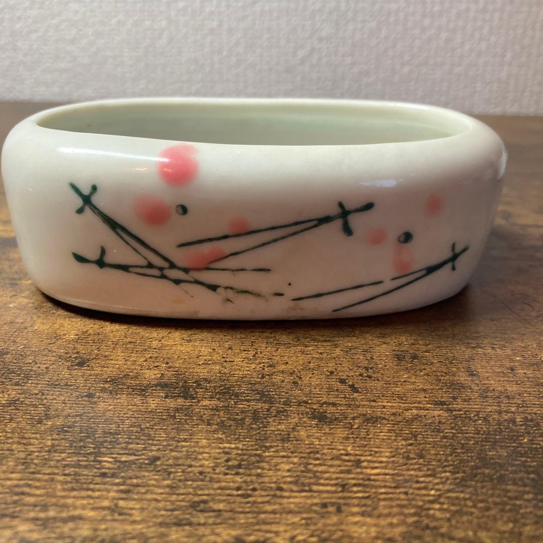 D-4【縁起物】花の絵付け 陶器製 小判型 鳥餌入れ 水入れ 4個セット