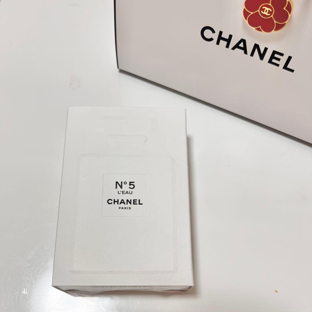 CHANEL N°5 L'EAU 香水