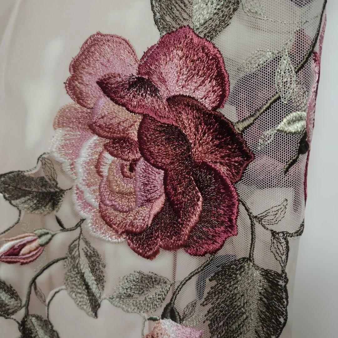 トレフル 花柄刺繍 キャミソール ベージュ85-85新品タグ付き - メルカリ