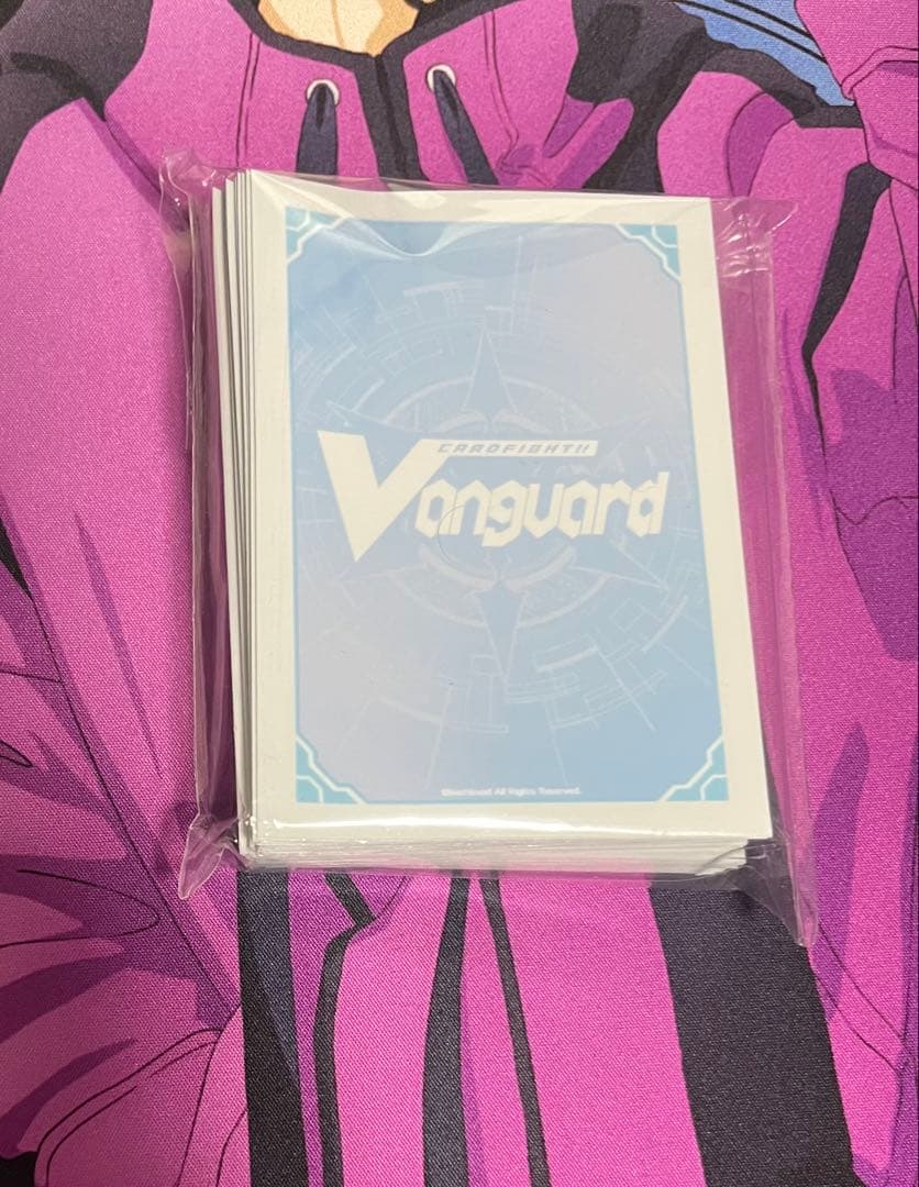 ヴァンガード WGPデラックス2025 アイスブルースリーブ 1個 - メルカリ