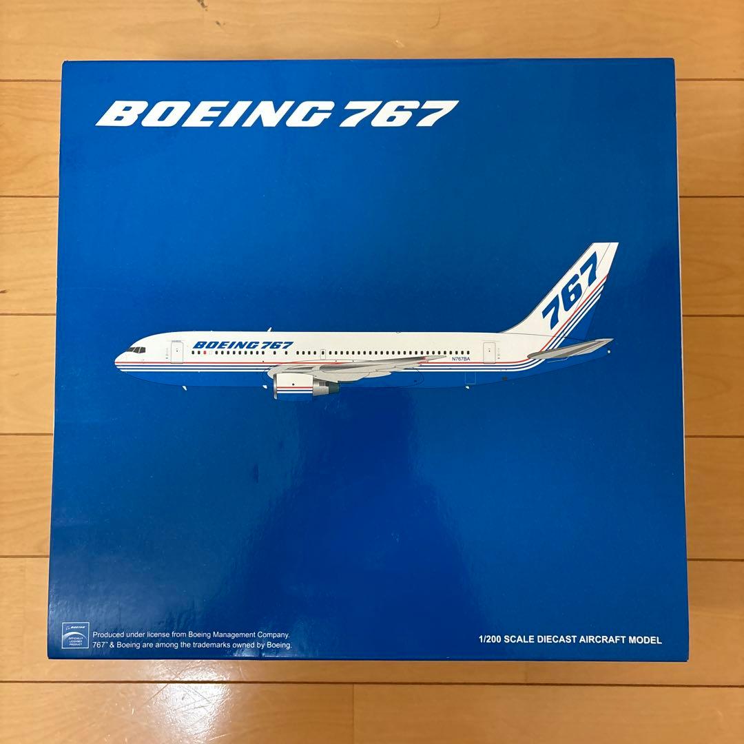 日*4様 最終価格　B767 1/200 ハウスカラー