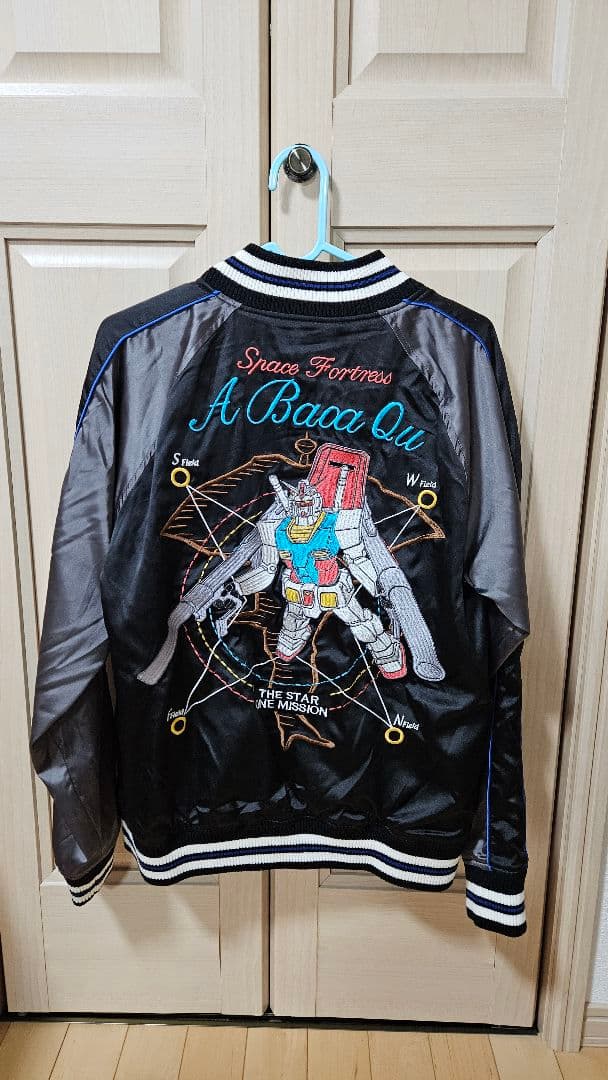 EDA豆N　ガンダム　スカジャン　リバーシブル　M サイズ
