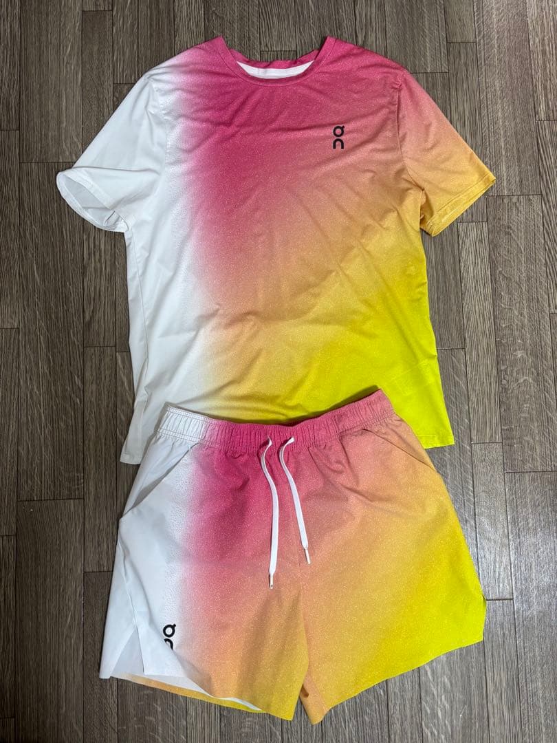 on グラデーション Tシャツ＆ショートパンツ セット Men's gradation dye s/s pocket T｜スリードッツ オフィシャル