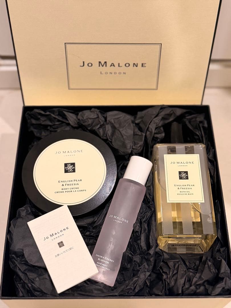 新品Jo Malone English Pear & Freesiaギフトセット