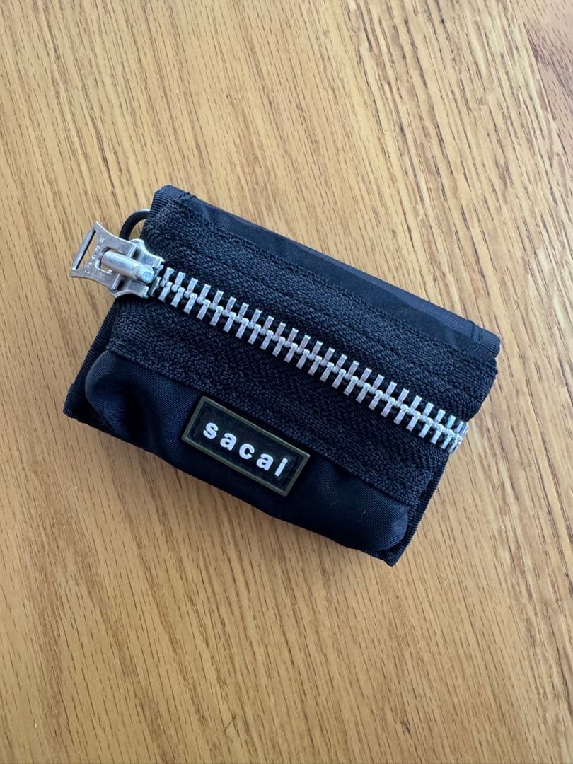 sacai 黒 ミニウォレット　25AW