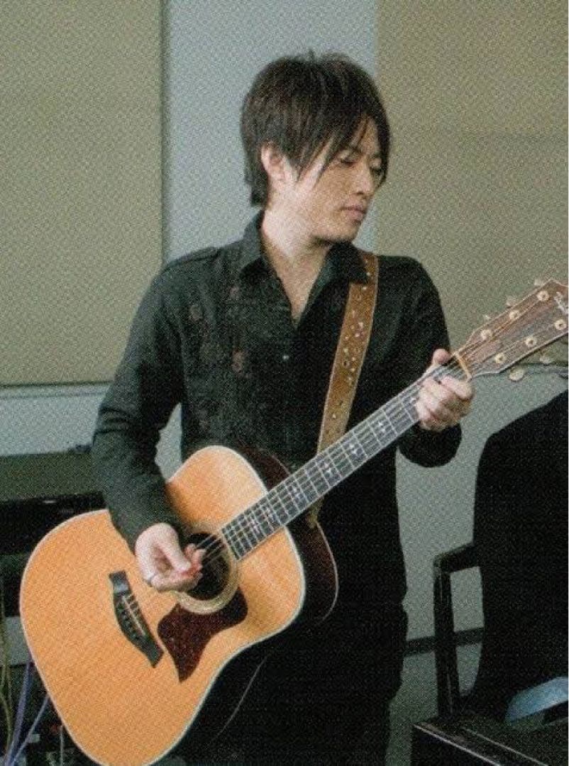 コブクロ 小渕健太郎さん愛用】Taylor 810 ピックアップ付き テイラー