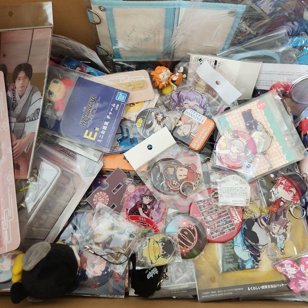 ノンジャンル アニメグッズ まとめ売り 190個程度 - メルカリ