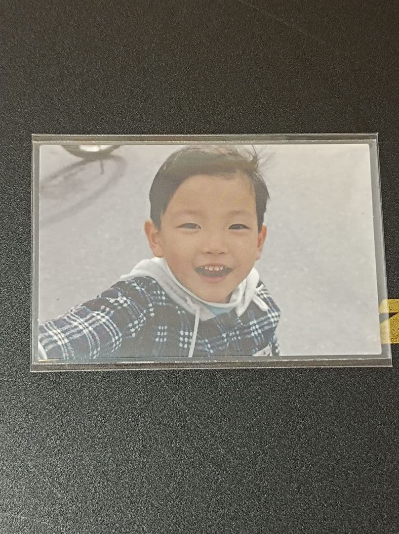 ATEEZ ホンジュン 1st Anniversary 幼少期 トレカ