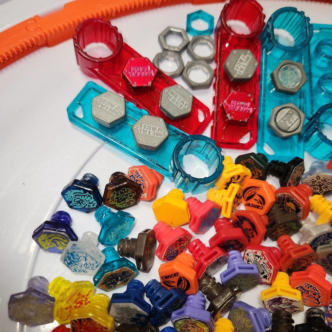 メタルファイトベイブレード フェイス まとめ売り - メルカリ