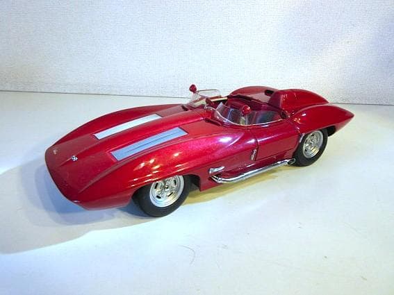 特価 AUTOart (1/18) コルベット Stingray Racer②