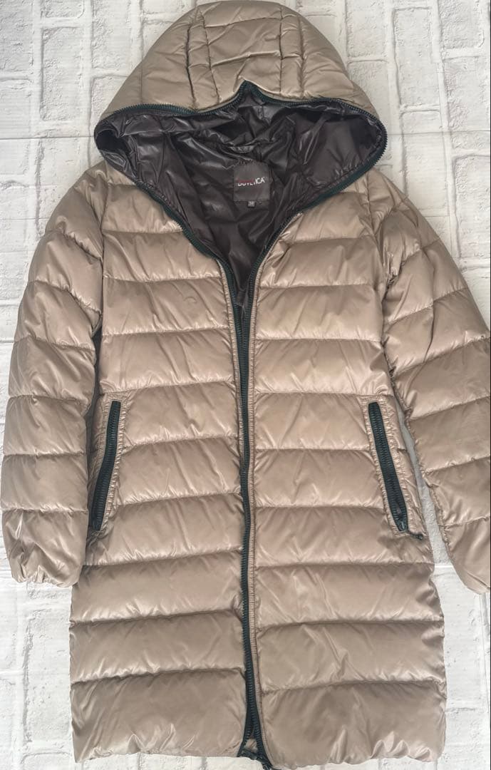ドゥべティカ ダウンコート ベージュ 38 中古・古着通販】DUVETICA (デュベティカ) ダウンコート ベージュ