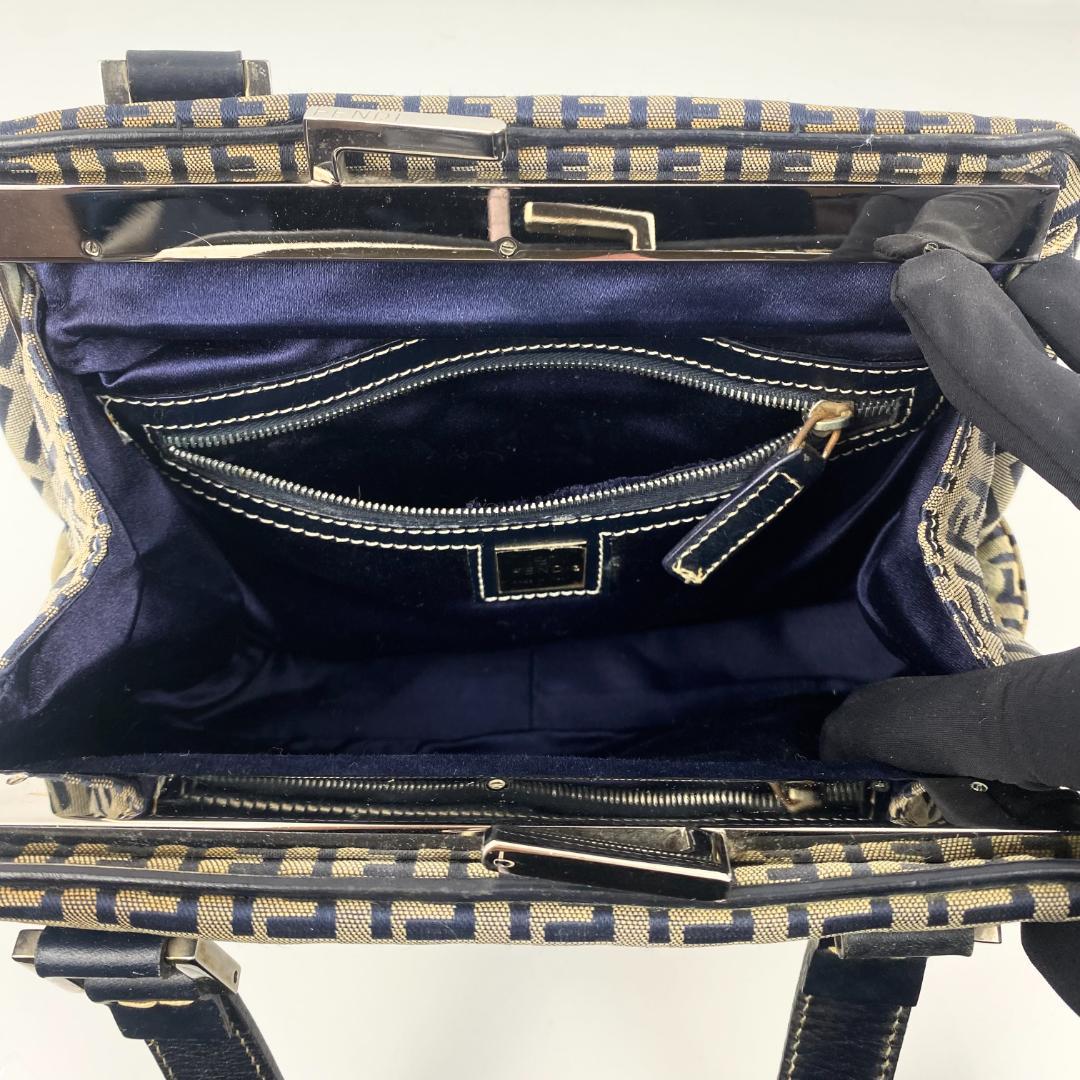 FENDI ズッキーニ ネイビー がま口 ハンドバッグ ミニバッグ マンマ