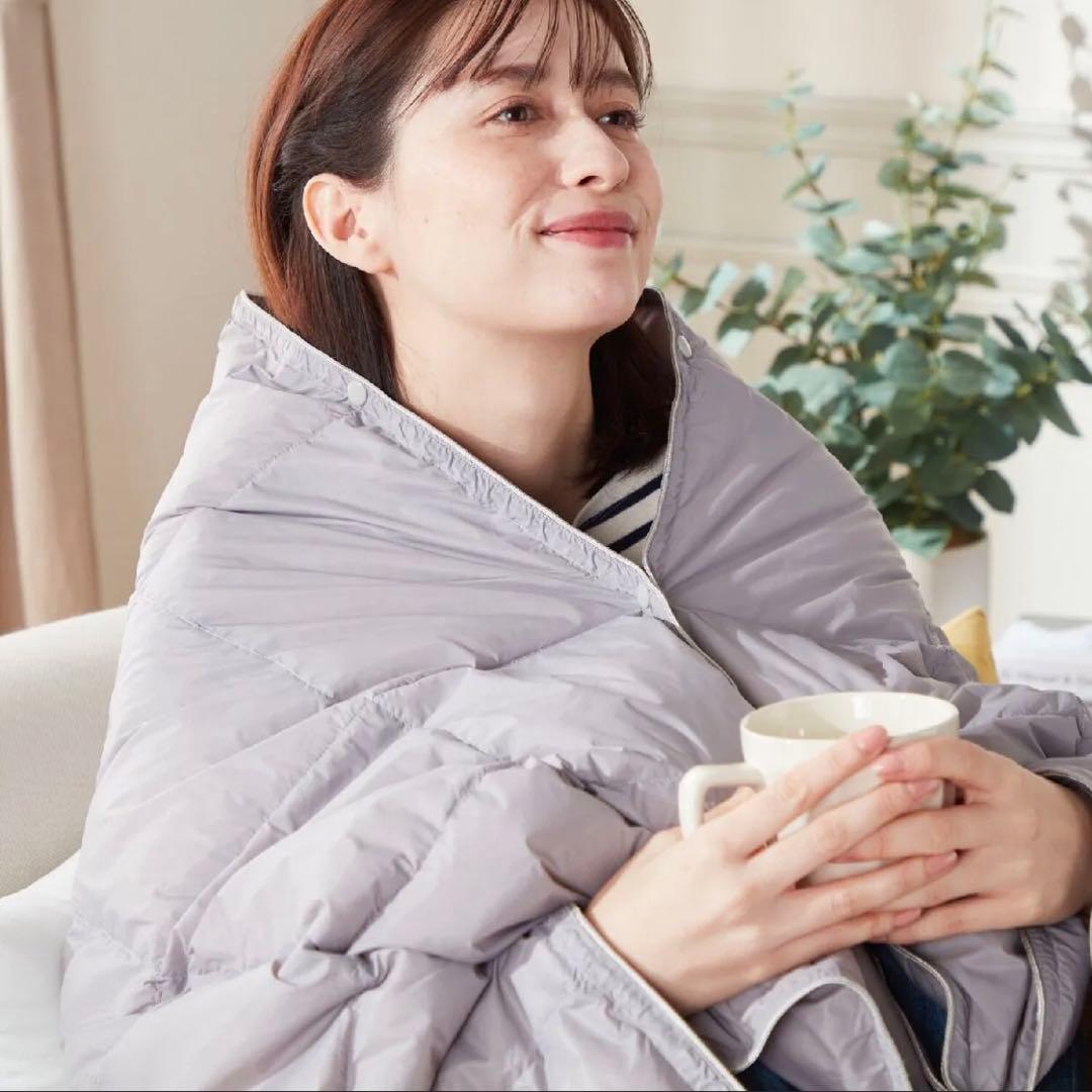 モスコビーリッチダウン軽い・薄い・コンパクト！モバイルダウンキルト