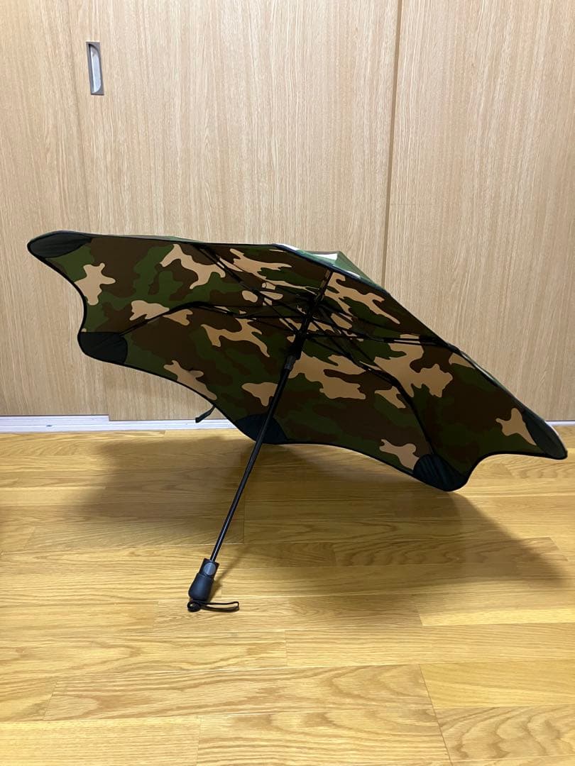 BLUNT XS_METORO 迷彩柄 折りたたみ傘 ジャンプ傘 収納ケース付き