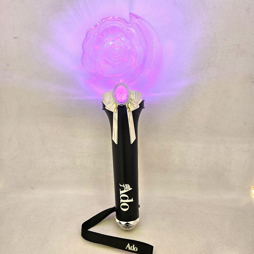 Ado モナ・リザの横顔 ペンライト 流石に多いカナ？でもかわいいで