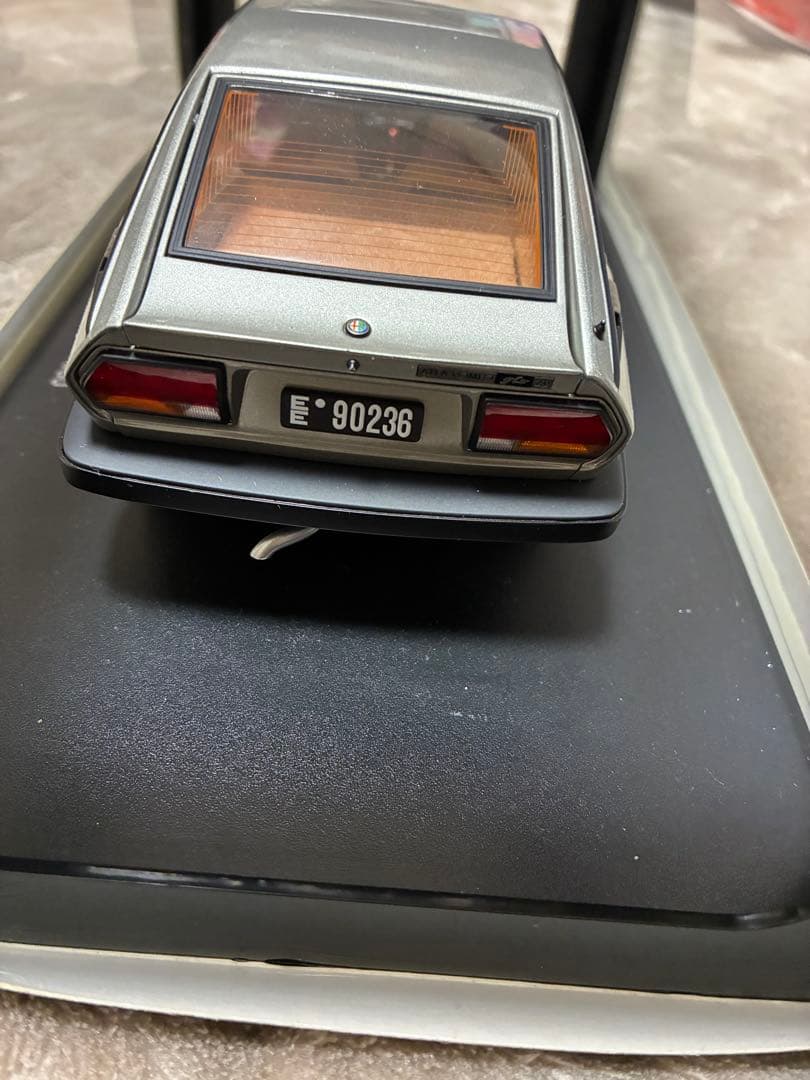 り**様 Alfa Romeo Alfetta GTV 2.0 1980 AUT - メルカリ