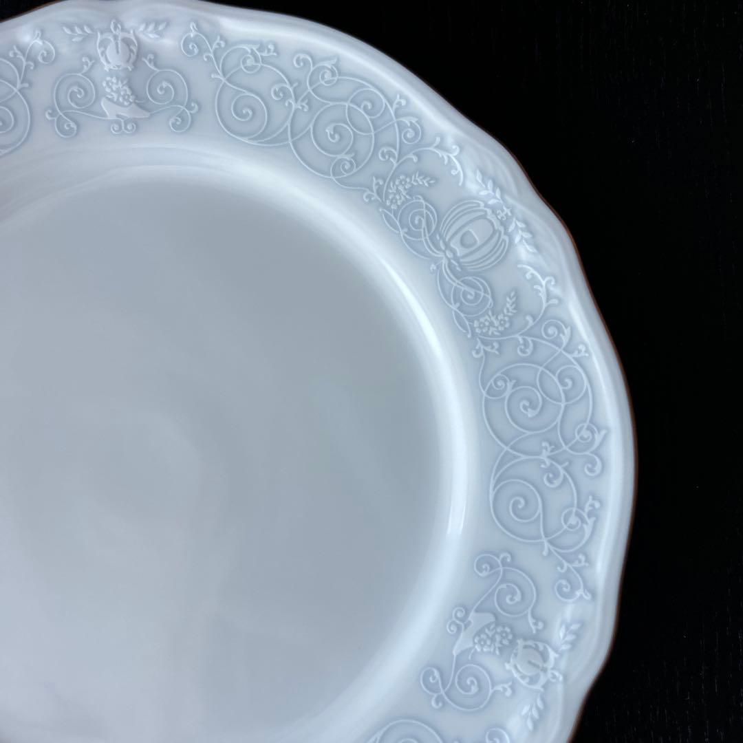 ノリタケ ディズニーアンバサダーホテル フェアリーテイル