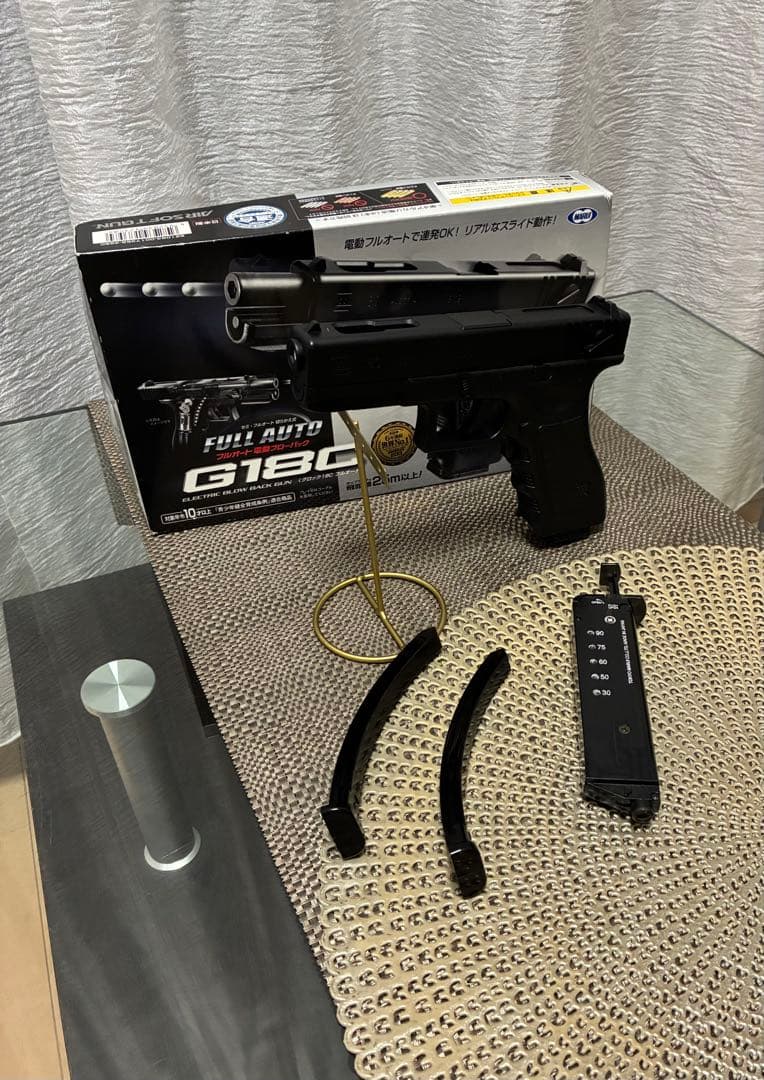 美品　東京マルイ　カスタム品　グロックG18C Glock 強化カーボンピニオン