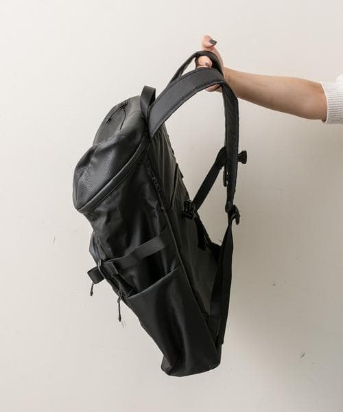 BURLAPOUTFITTER×earレザーフラップジップリュック イアパピヨネ