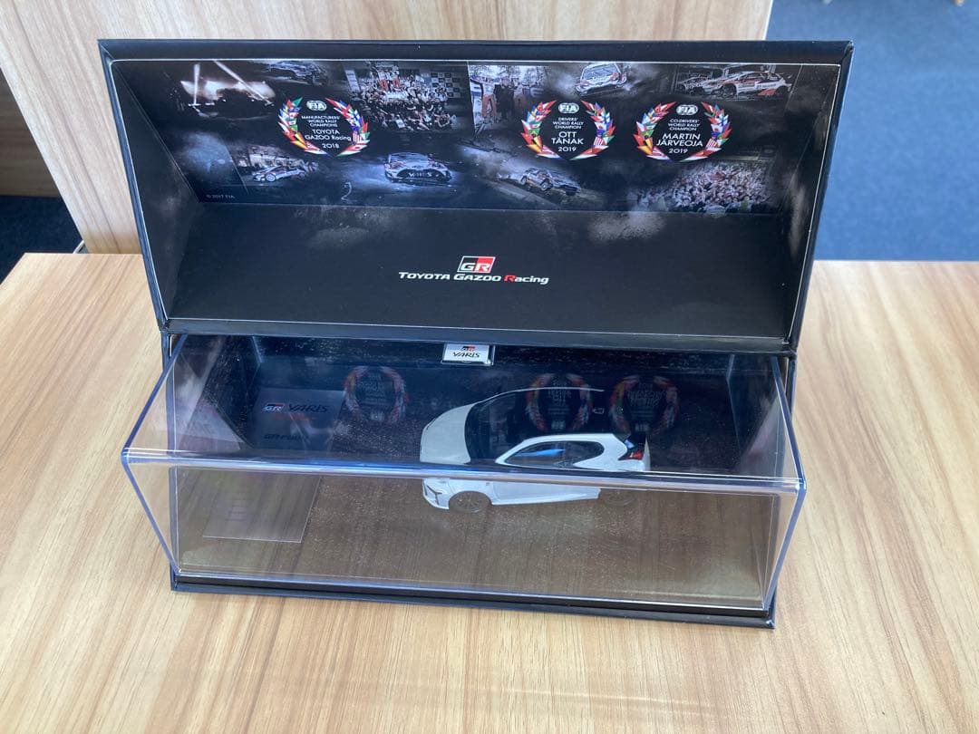 トヨタ ヤリス GR-FOUR ミニカー