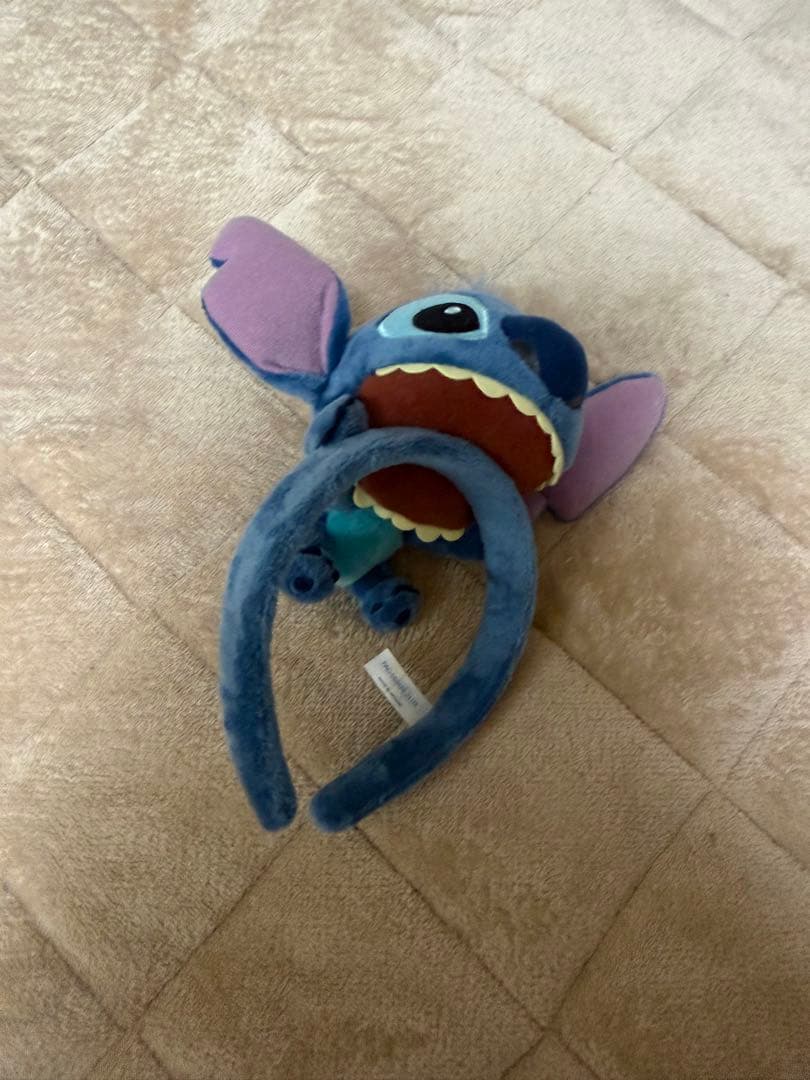 スティッチ ぬいぐるみカチューシャ - メルカリ