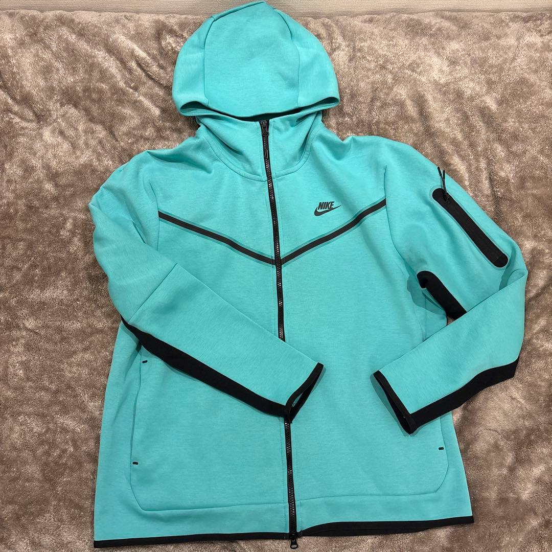 NIKE テックフリース ティファニーカラー - メルカリ