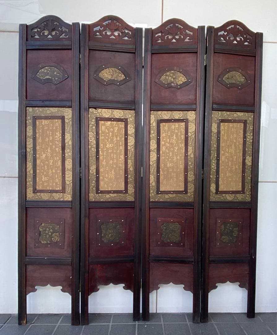 唐物 中国风の骨董品木屏風　年代不詳骨董品　入手困難 割引相談可3 中国屏風買取なら獏 | 最新の価格相場で安心の高価買取