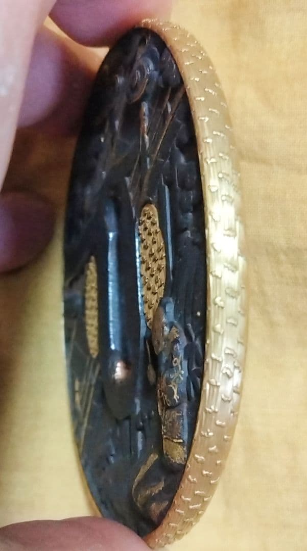 鉄鍔 鐔 (無銘宗典 橋袂賢人図) 江戸時代 金覆輪 金埋金 箱付き - メルカリ