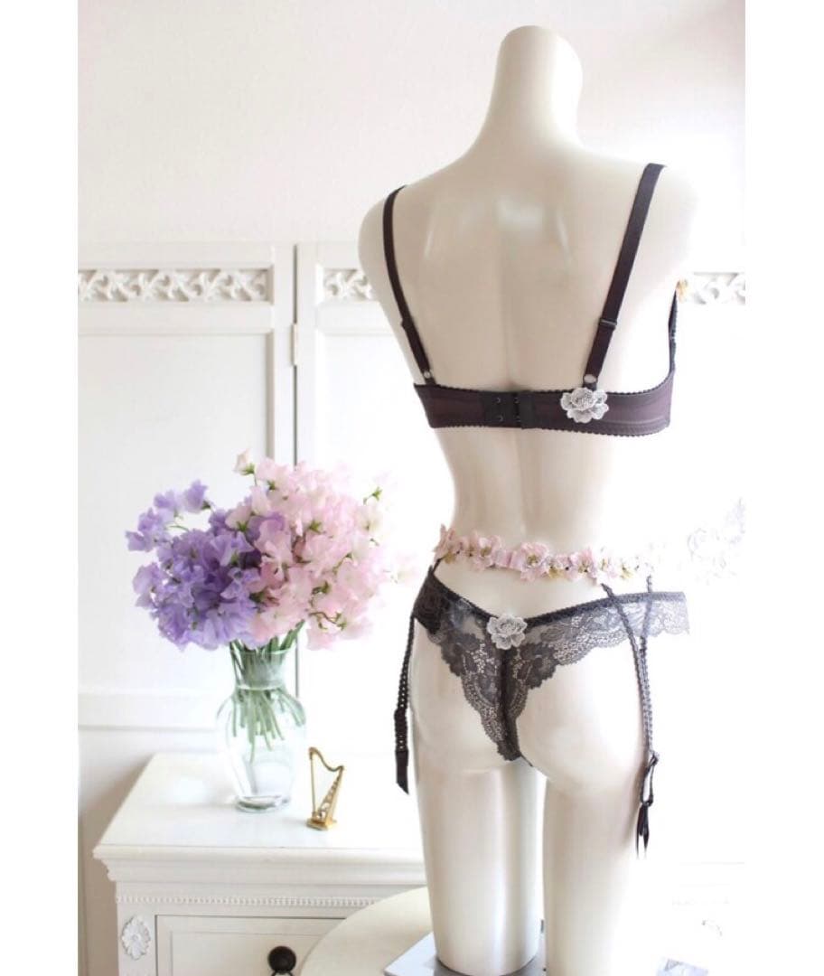 【サルート】希少G65 《新品》日本の花嫁03G プッシュアップブラソングセット