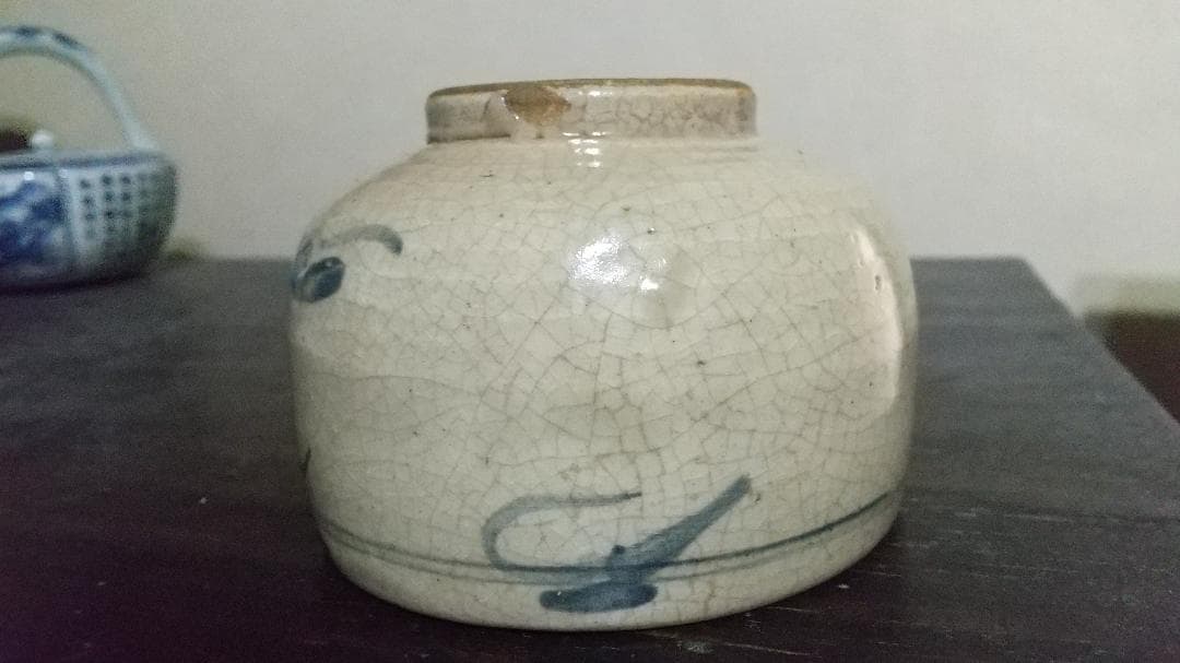 瀬戸　太白手　笹葉絵　茶碗（径10.2～10.7cm）