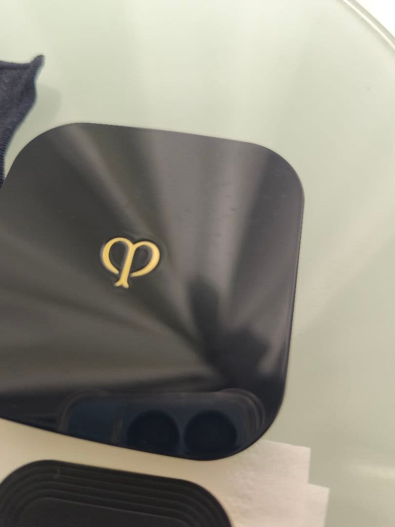 2025.12月購入】プードルコンパクトエサンシエルn ほぼ全量 - メルカリ