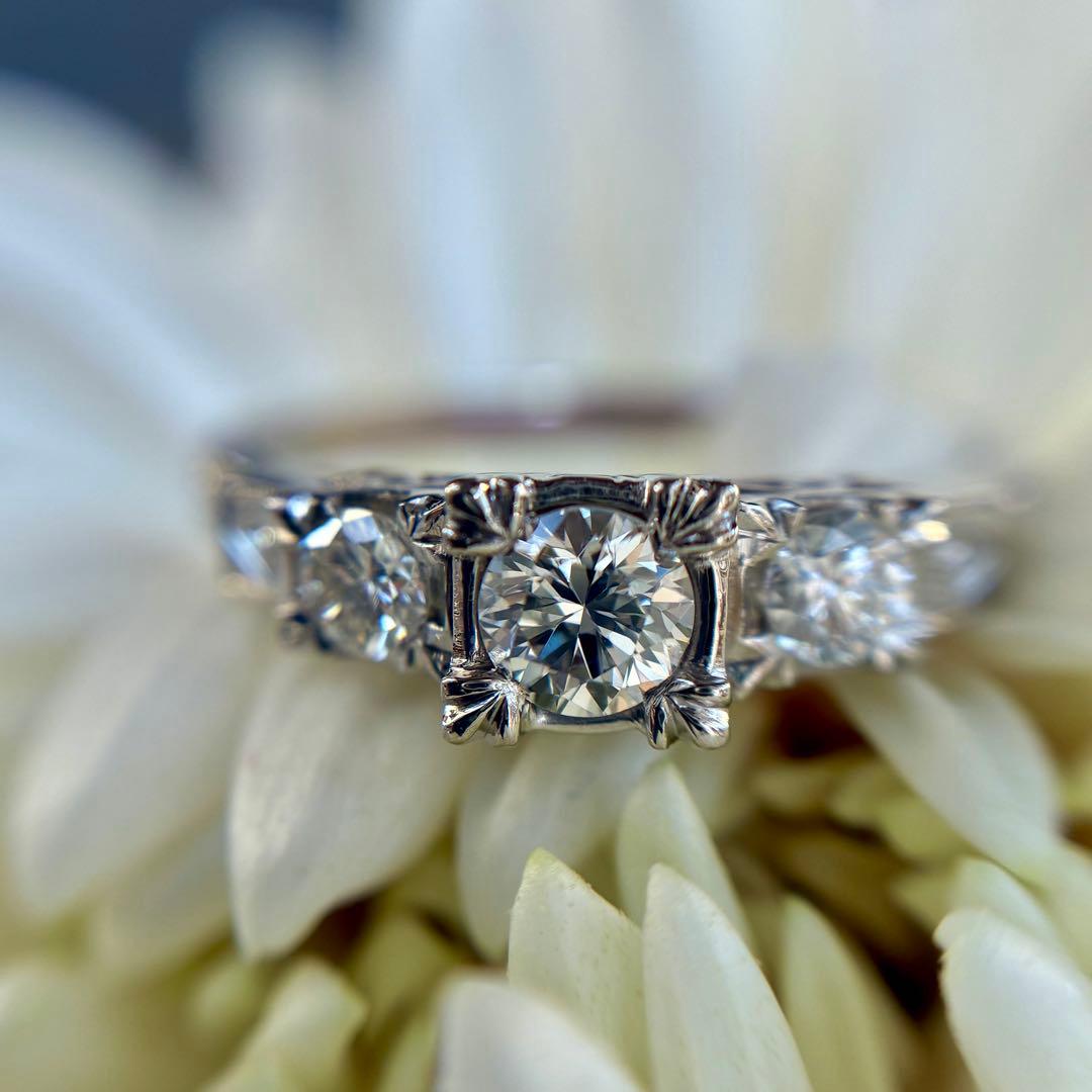 pt850 上品なアンティーク ダイヤモンド リング