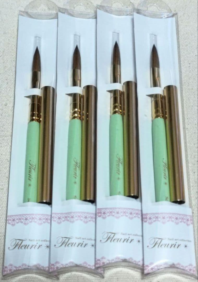 フルリア スカルプチュアブラシ グリーン4本セット