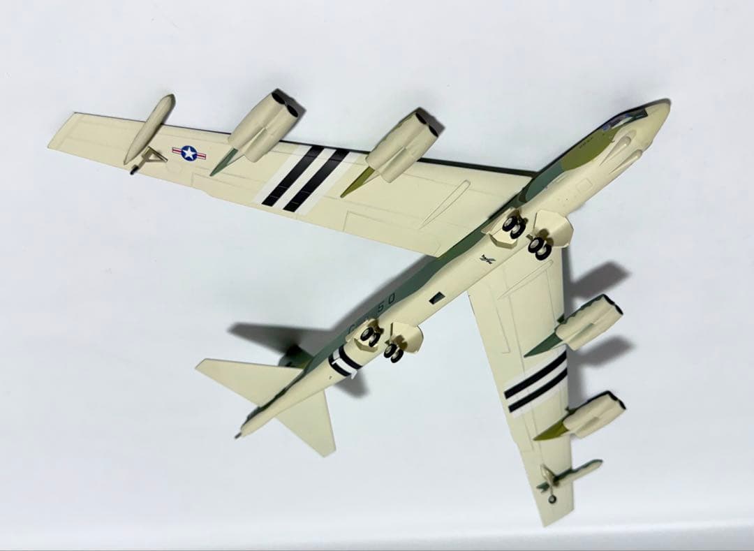 herpa 1/200 B-52 Stratofortress第641爆撃飛行隊 - メルカリ