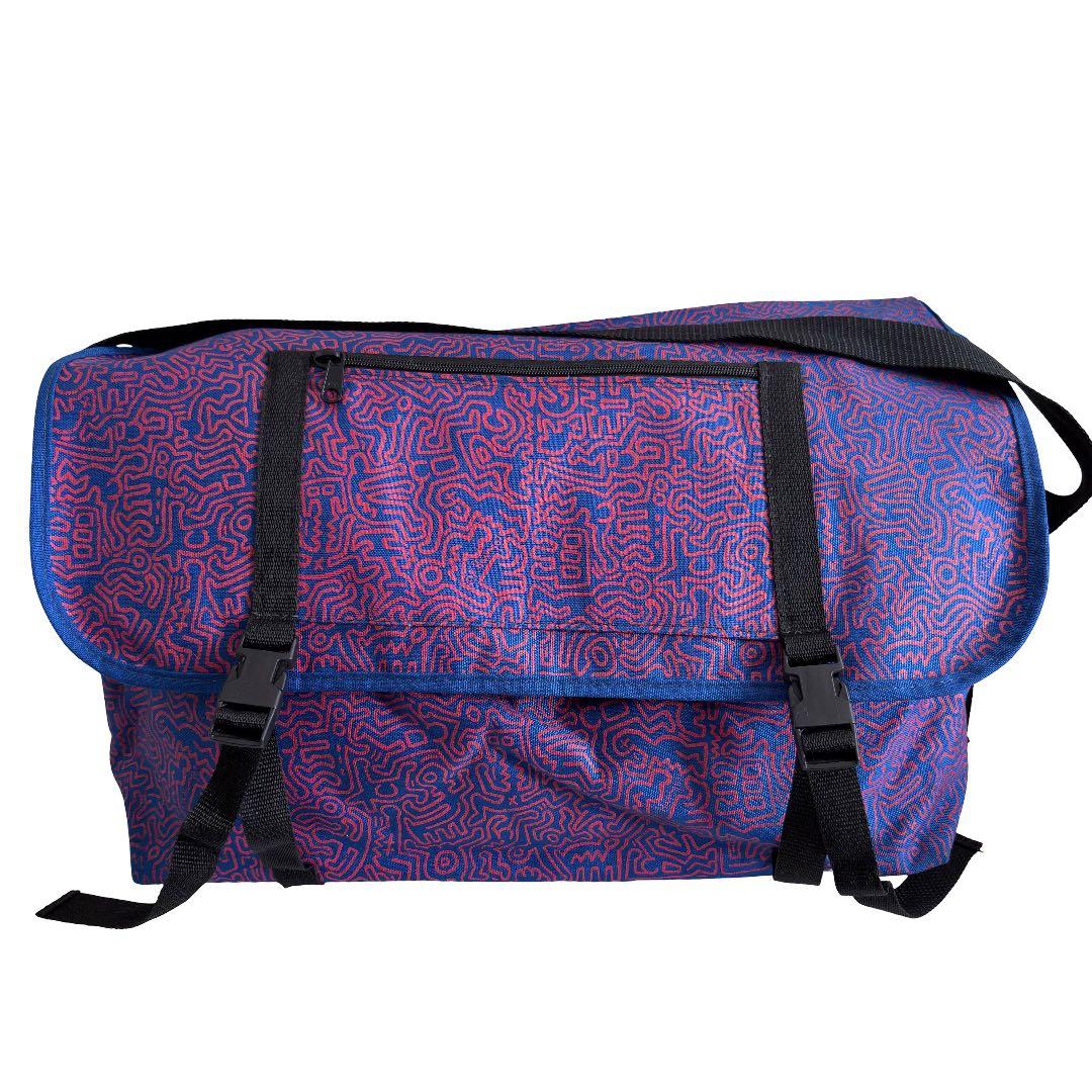 Keith Haring キースヘリング メッセンジャーバッグ ブルーショルダー