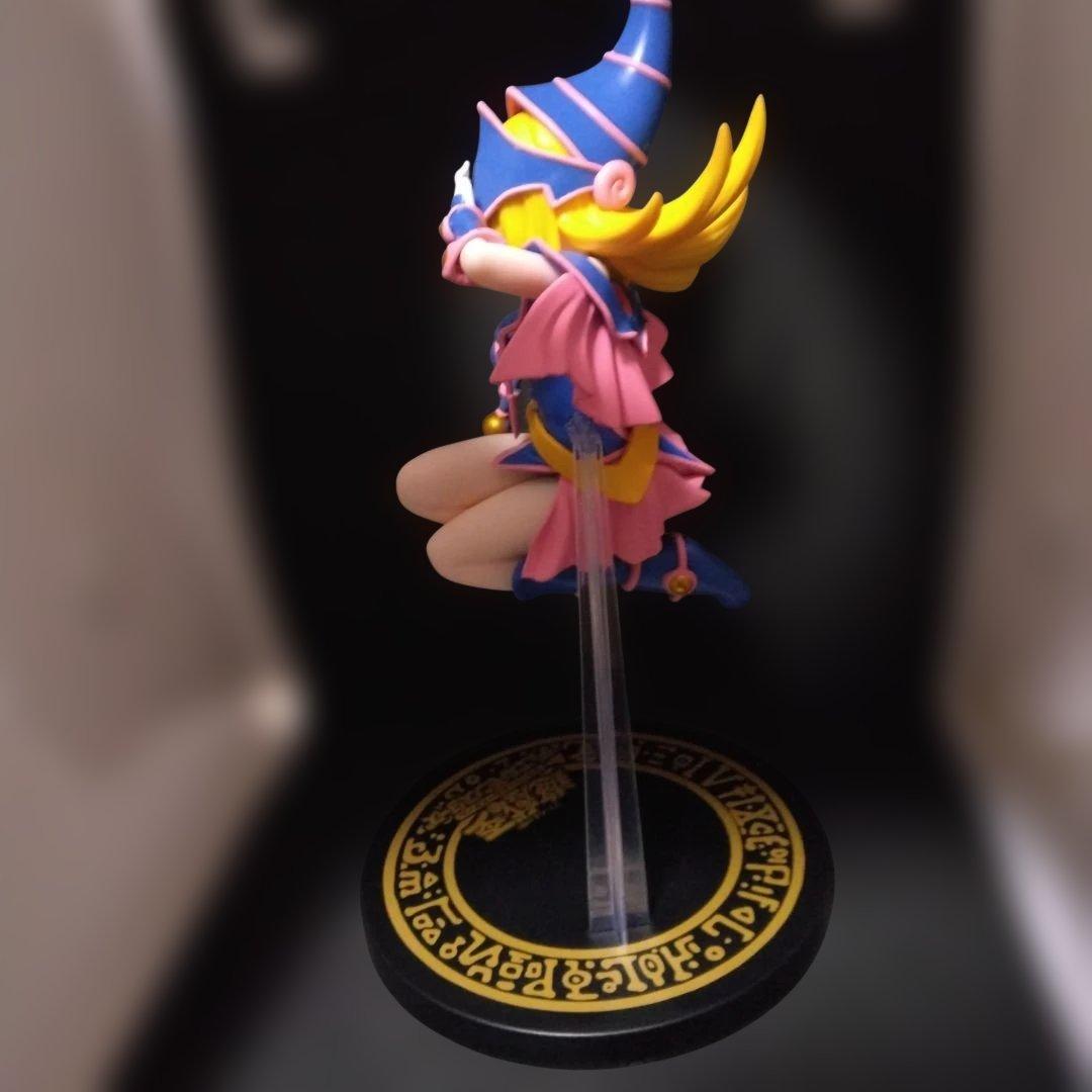 遊戯王デュエルモンスターズ ブラック・マジシャン・ガール フィギュア