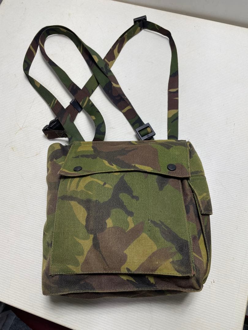 ミリタリー 米軍 迷彩 カモフラ オランダ製 ガスマスク ヴィンテージ 希少品