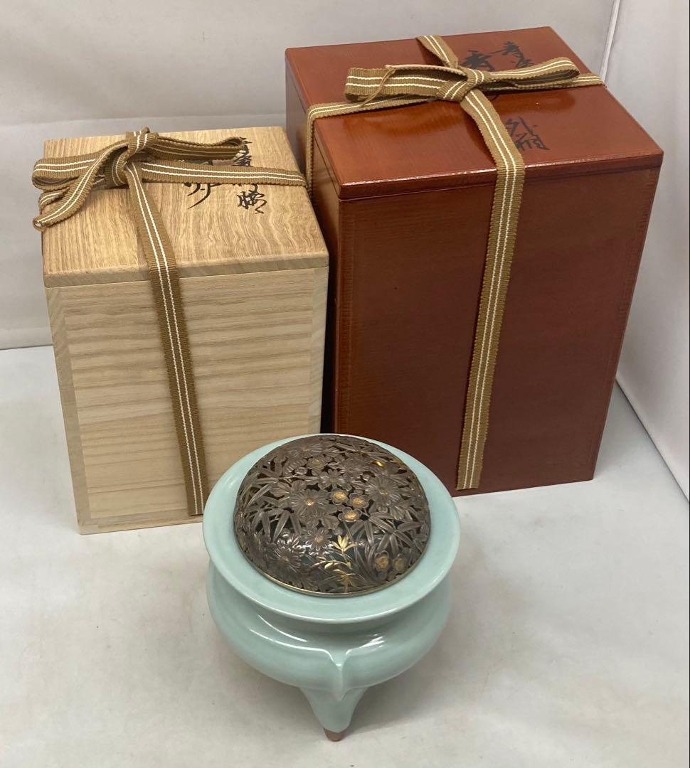 B507s「青瓷袴腰 香炉」諏訪蘇山作純銀四君子肉彫火舎 松與堂造 共箱