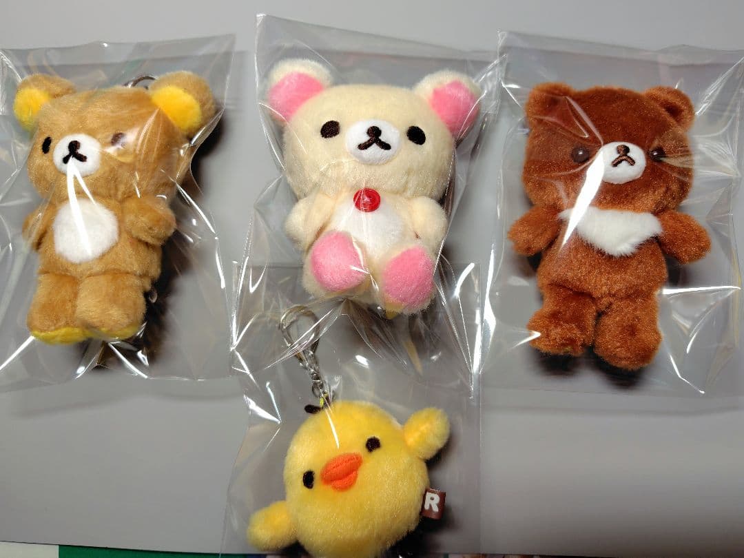 リラックマ おでかけぬいぐるみ キーホルダー ふさふさ いつでもいっしょ 4体