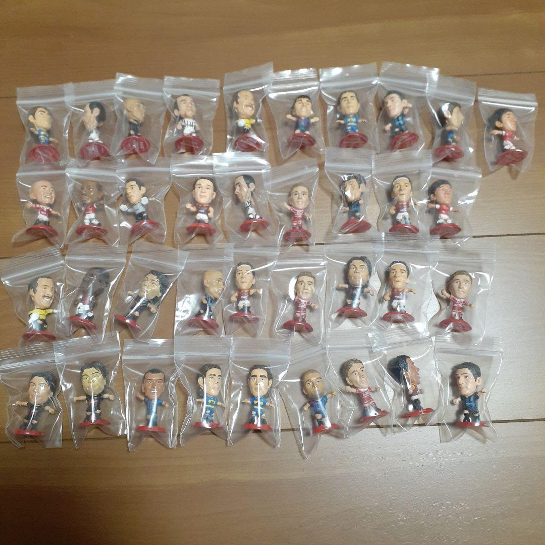 コカ・コーラ サッカー選手フィギュア 37体セット - メルカリ
