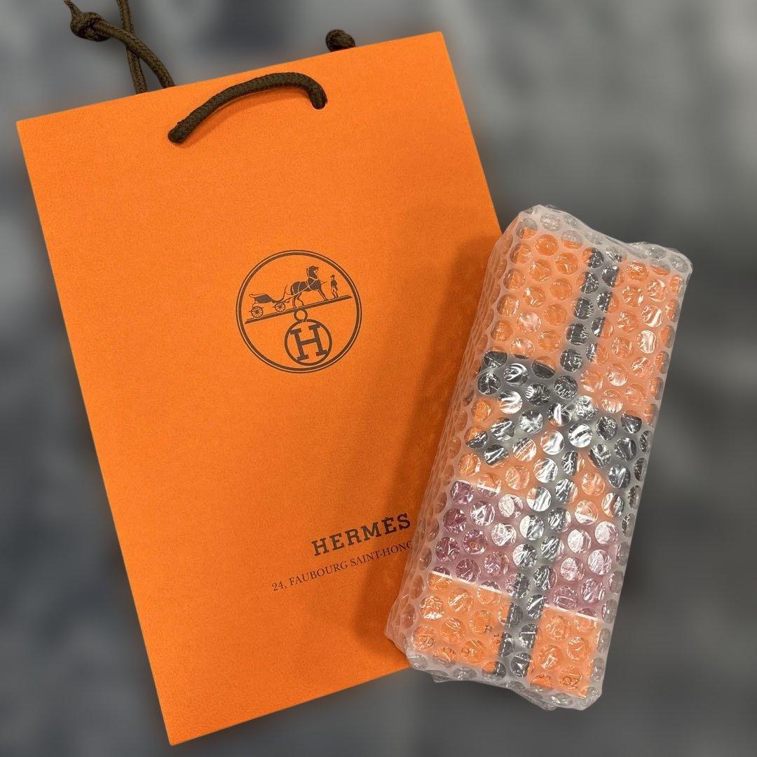 HERMES「Eau de rhubarbe éclatante」プレゼント仕様