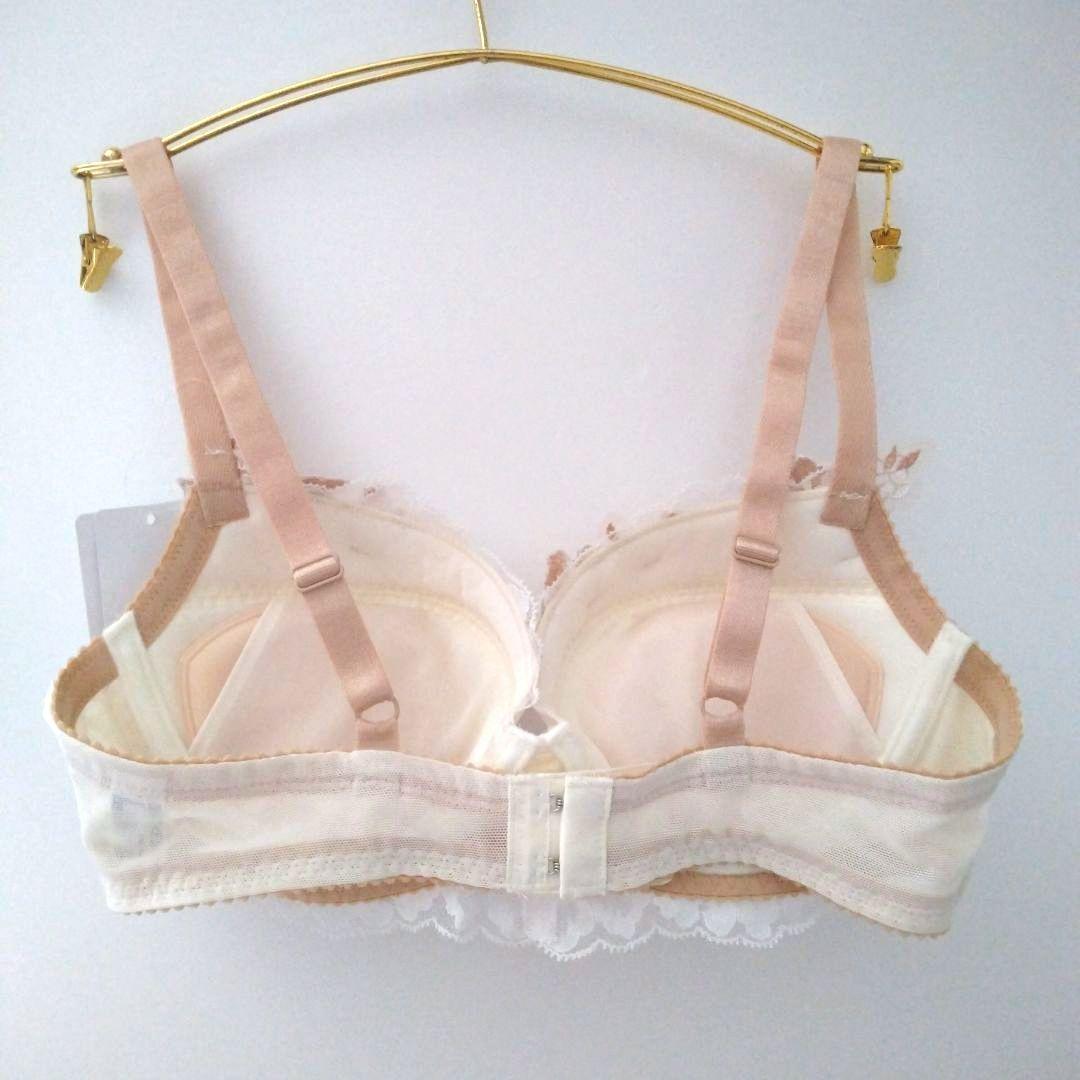 【新品】ワコール《ルジェ》P-UPブラ D70/M 定価13,640円