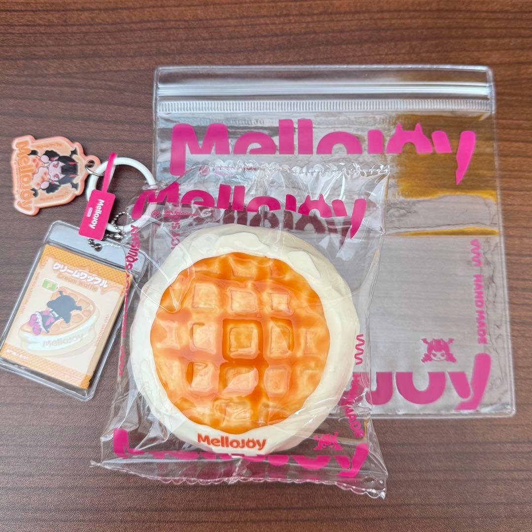 メロジョイ Mellojoy スクイーズ ワッフル まる 予備袋付き - メルカリ