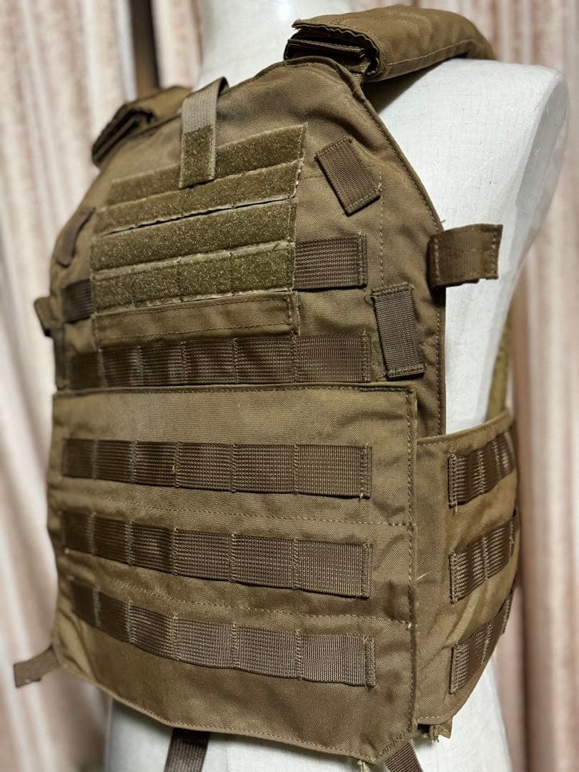 LBX 0300 プレートキャリア　プレキャリ 実物　検索(LBT CRYE