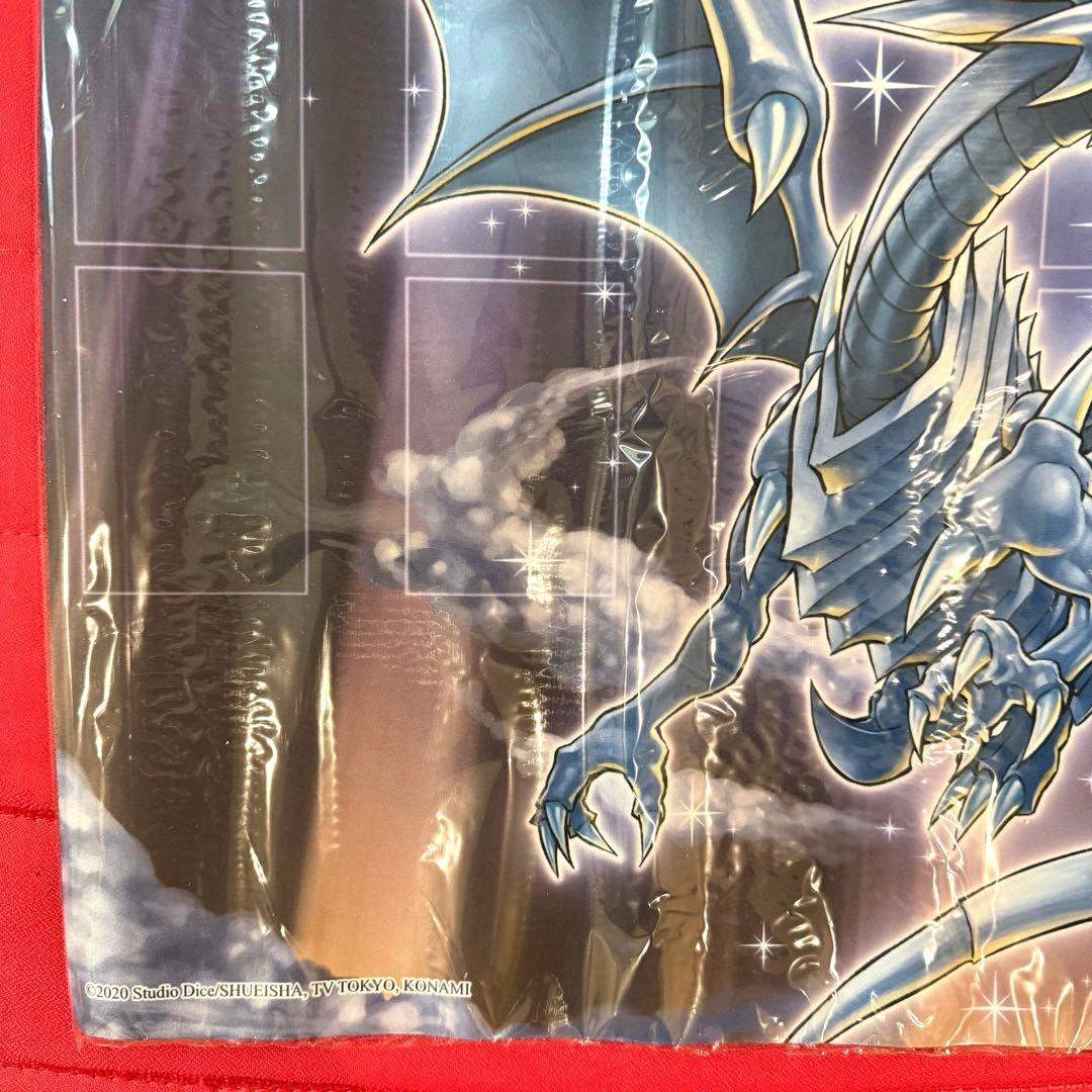 特価】遊戯王 青眼の白龍 プレイマット 未開封 韓国限定 - メルカリ