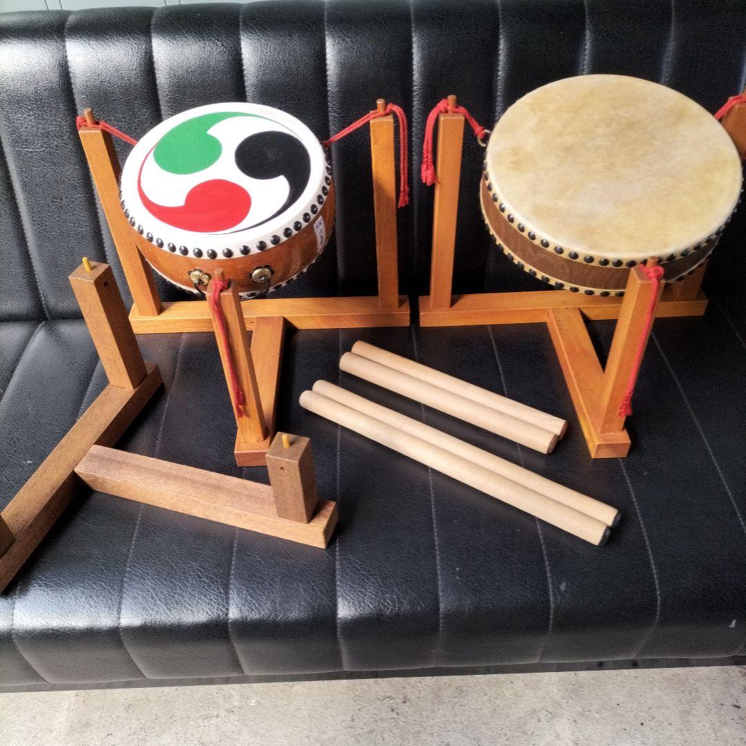 民謡　長唄　平胴太鼓　平太鼓（木製太鼓台　バチ付き）セット中古品