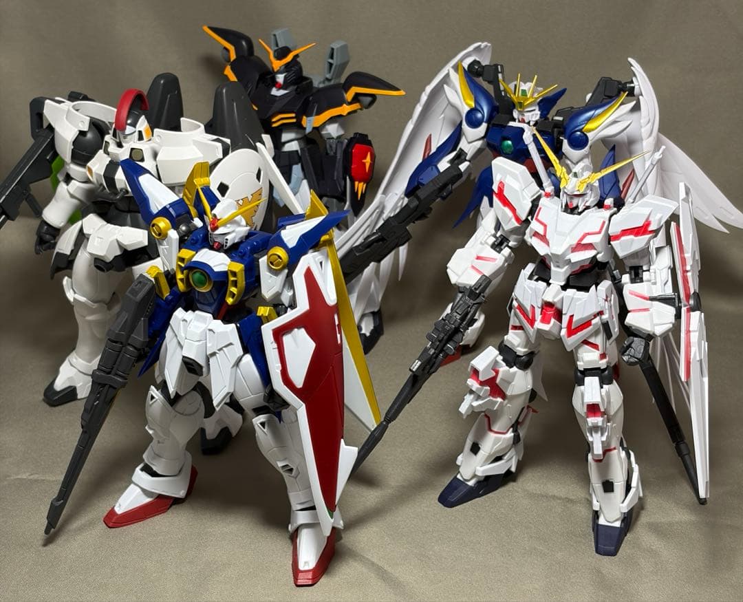 【GUNDAM UNIVERSE】ガンダムアクションフィギュア５体セット