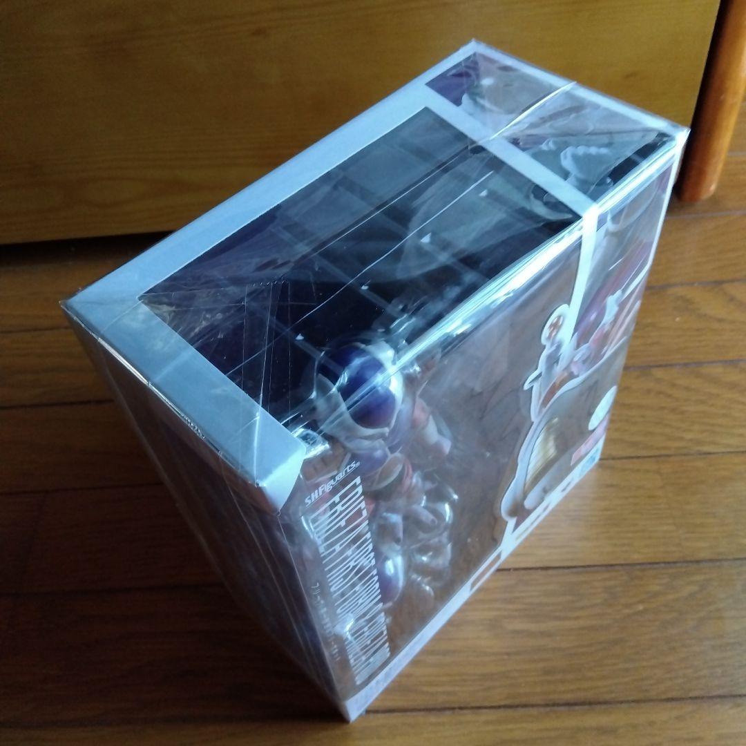 S.H.Figuartsドラゴンボール孫悟空(覚醒Ver) & フリーザ第一形態