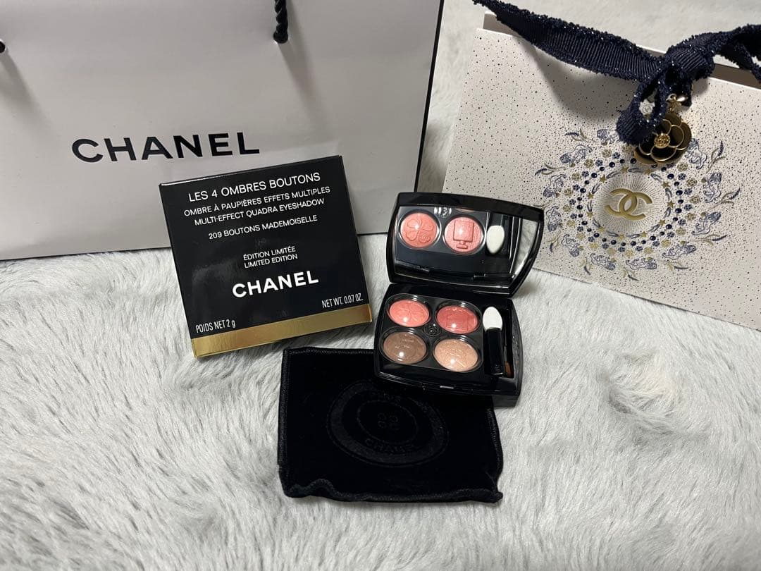 CHANELアイシャドウパレット209